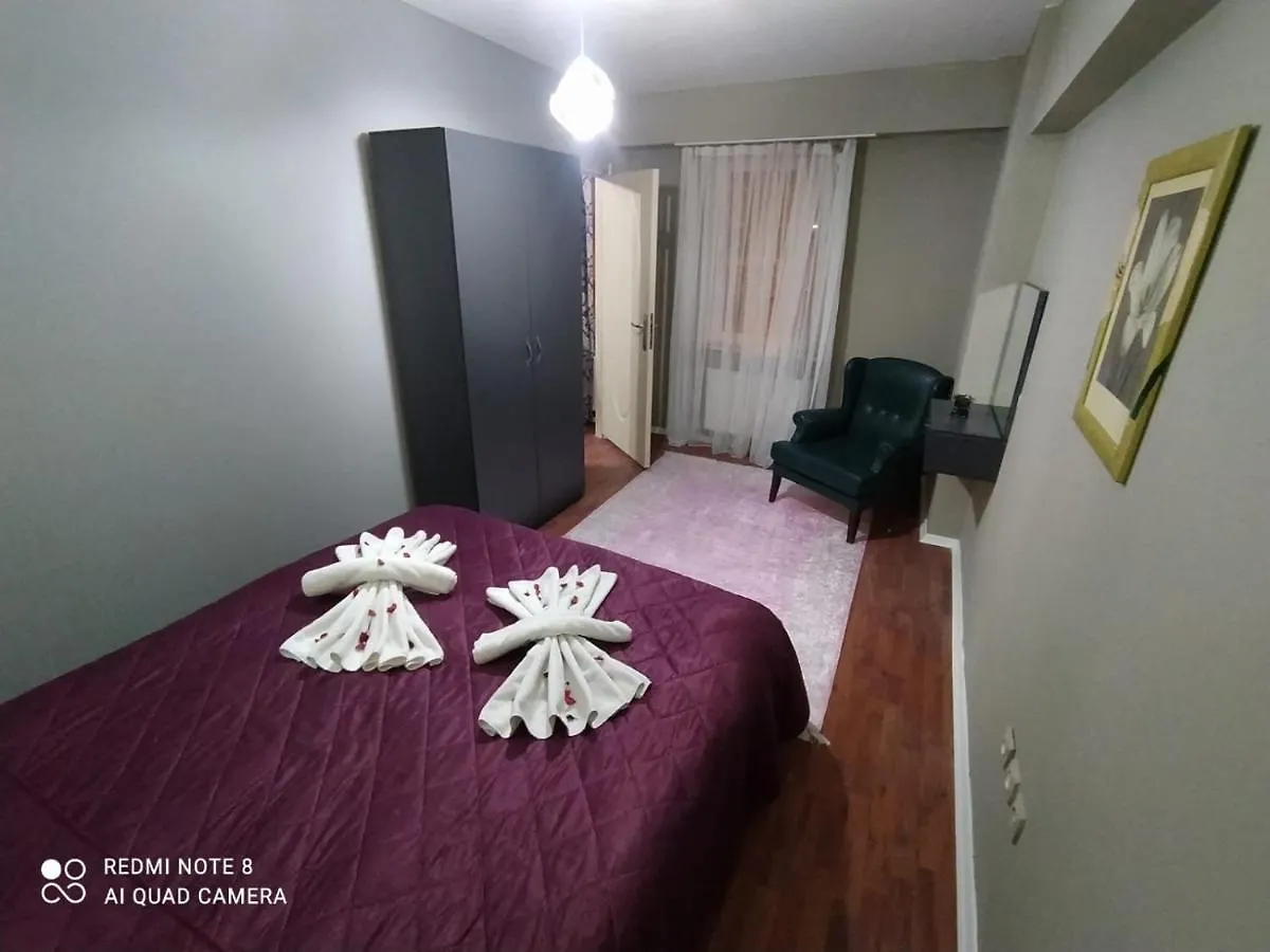 Uskudar Halk Caddesi Apartment Istanbul