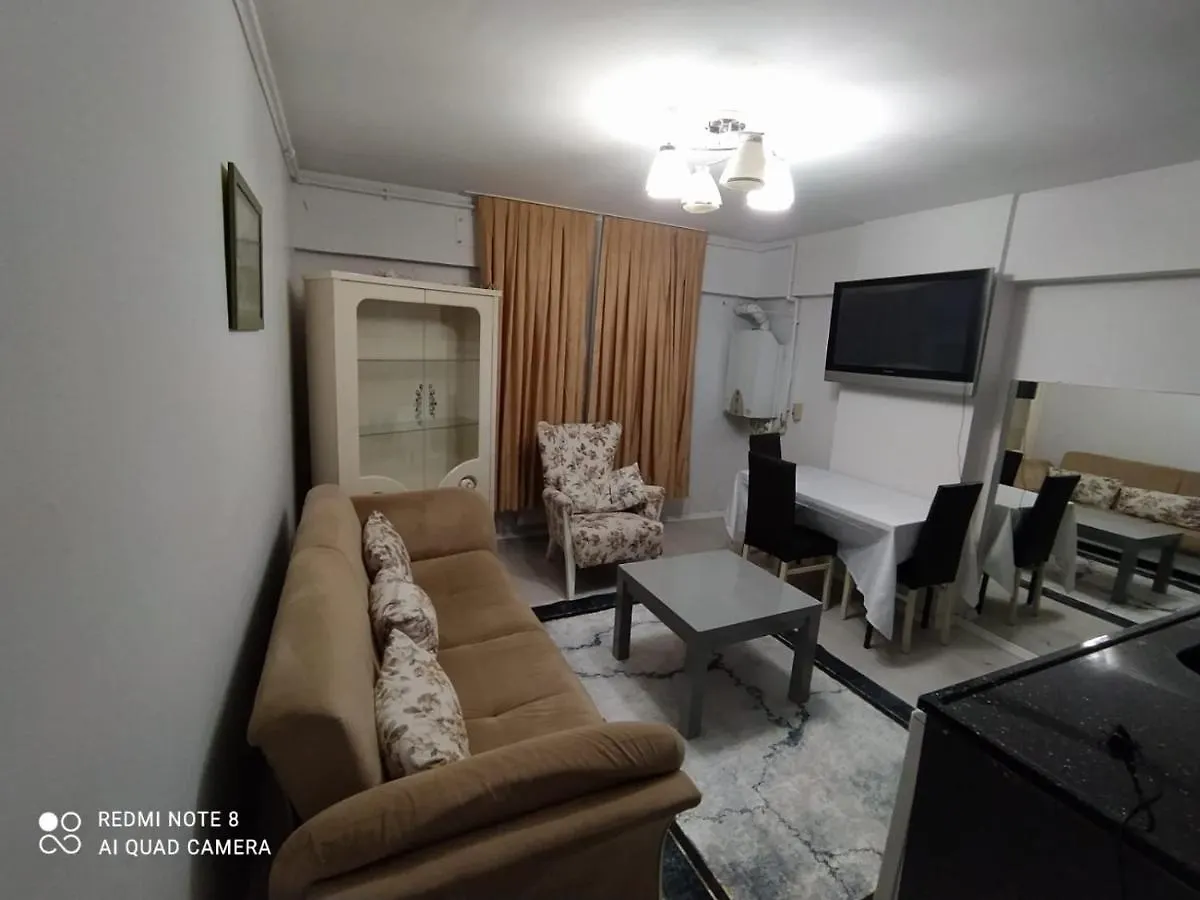 Uskudar Halk Caddesi Apartment Istanbul
